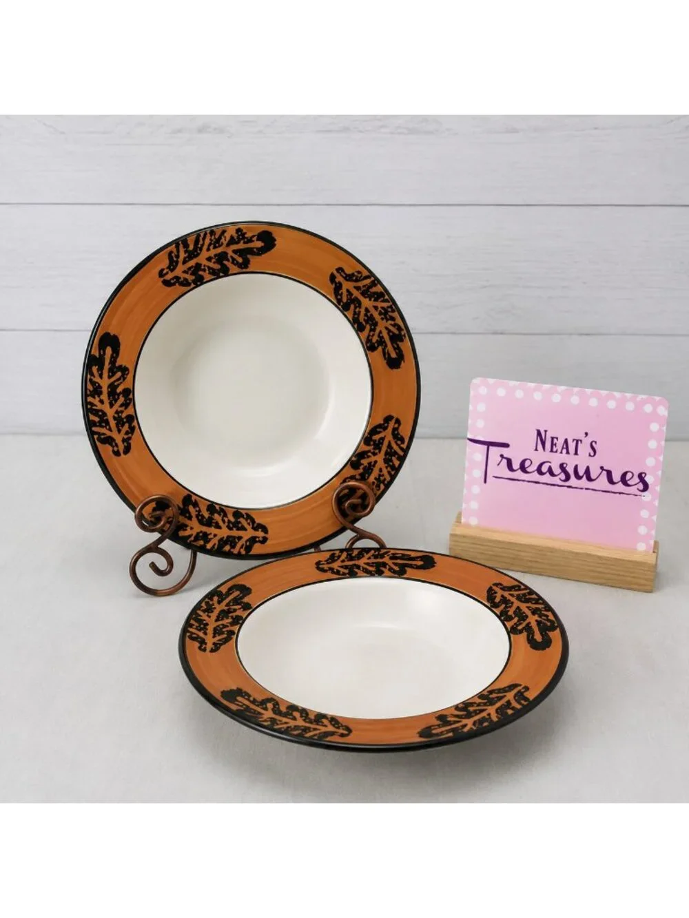 Pier 1 PER149 Tan Rim Dark Green Leaves Smooth Handpainted Italy Rim Bowls Set 2